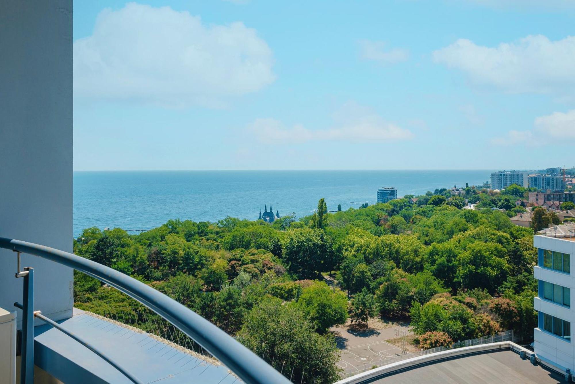 オデッサDirect Sea Viewアパートメント エクステリア 写真
